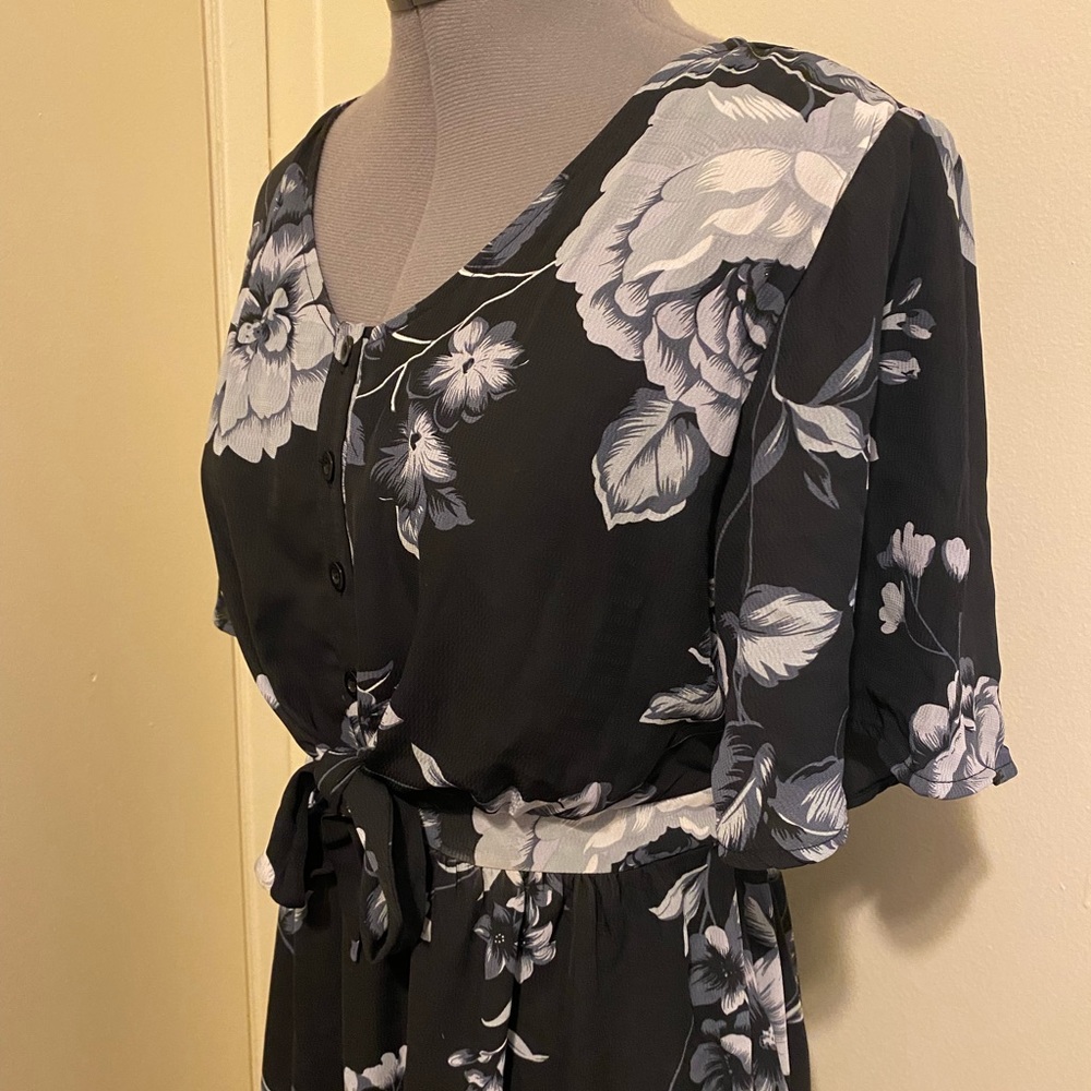 NWOT piper and scoot dress